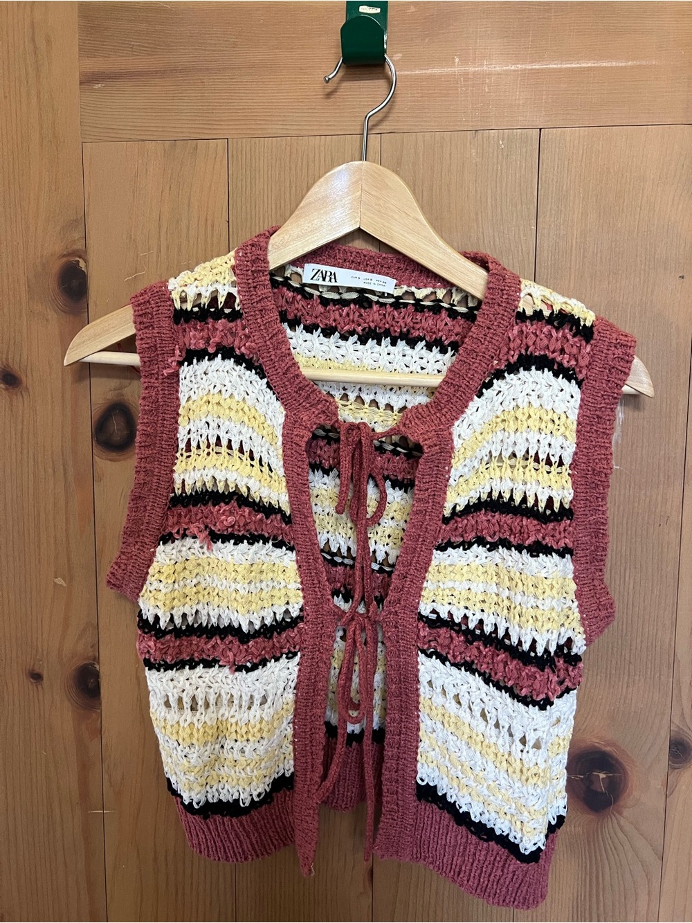 Zara Crochet Tie-Front Sleeveless Vest in Mauve, White, Yellow & Black